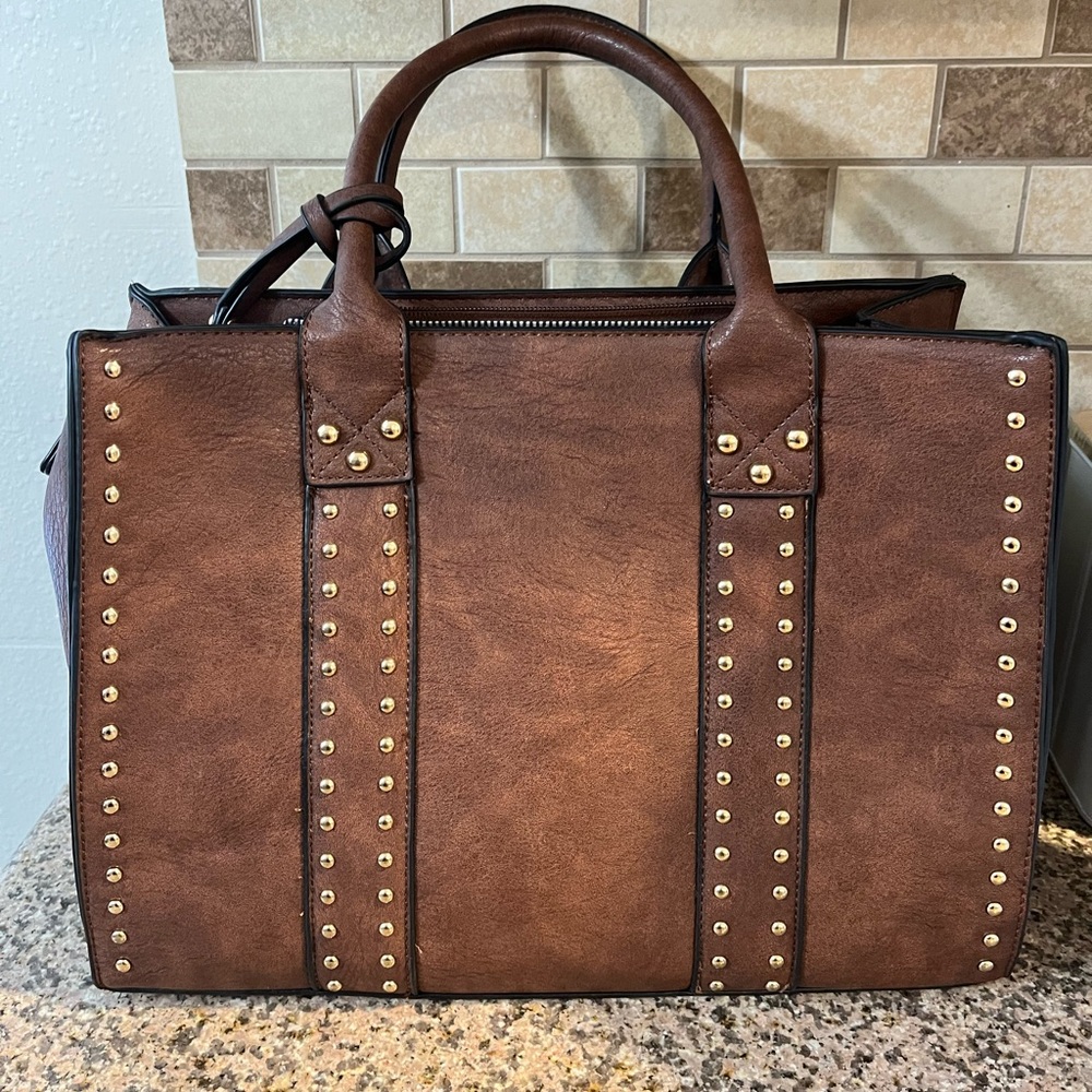 NWOT faux leather purse